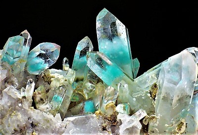 ajoite in quartz